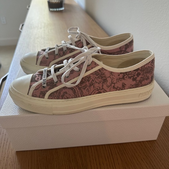 Dior Walk"N'Dior Sneakers - Picture 2 of 9